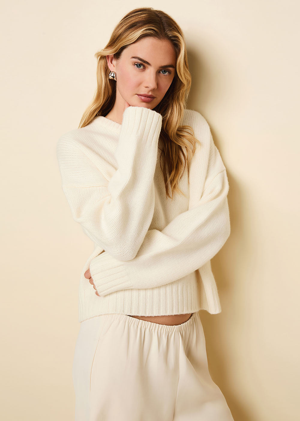 The Reva Cashmere Sweater - Solid & Striped