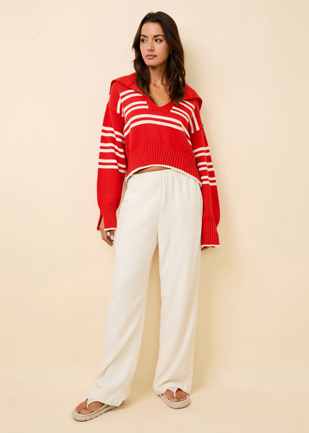 Lola Pullover Apple Red - Solid & Striped